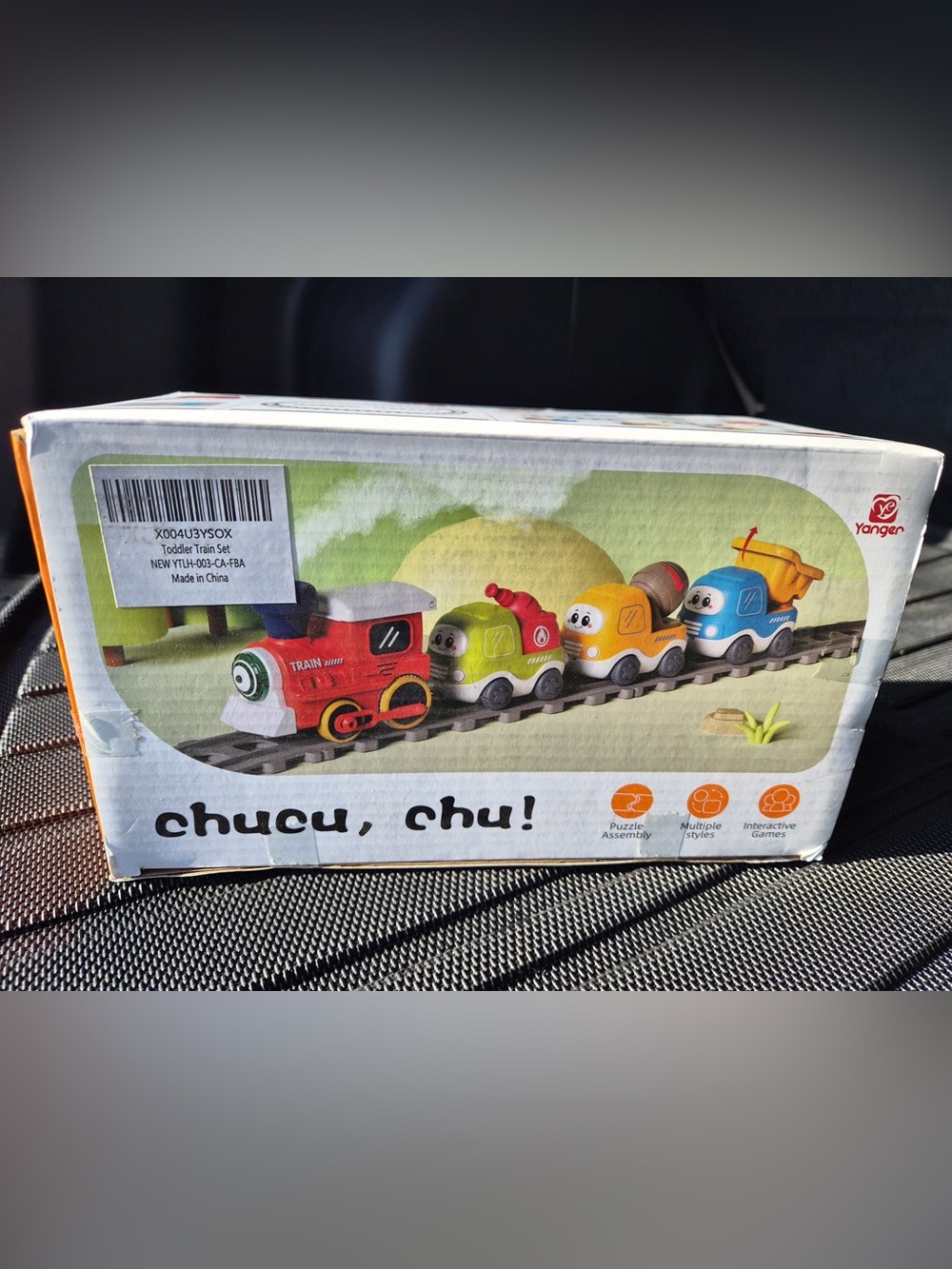 Colorful Wooden Pull-Along Train Set - Red, Green, Yellow, Blue
